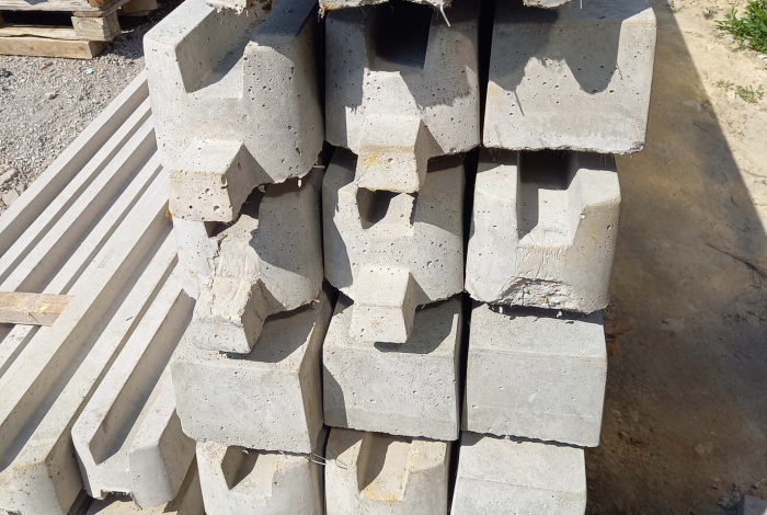 oszlop_normal_267072